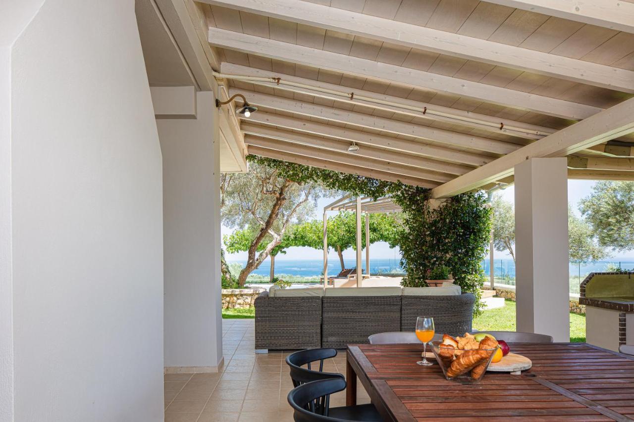 Thetree Villa, With Heated Pool & Spa Whirlpool Gállos Exterior foto